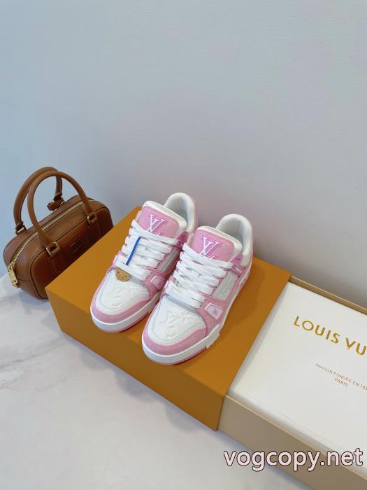 最新のアイテム 大人っぼい ストリート系スニーカーブランド コピー 優良店LOUIS VUITTON.._0_0