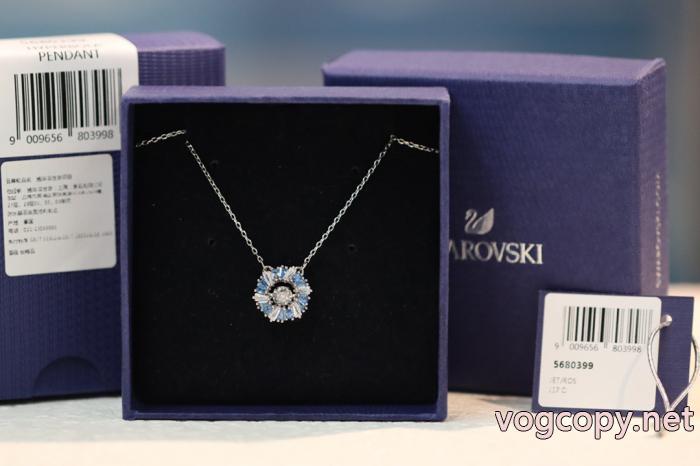SWAROVSKIアクセサリーコピー 品 ブランド雑誌掲載新作 圧倒的な高級感 様々なシーンに.._0_0