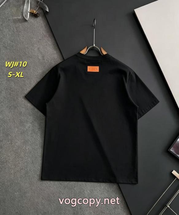半袖Tシャツブランド 偽物LOEWE最も安いです 今っぽいトレンド ラグジュアリーな雰囲気_0_0