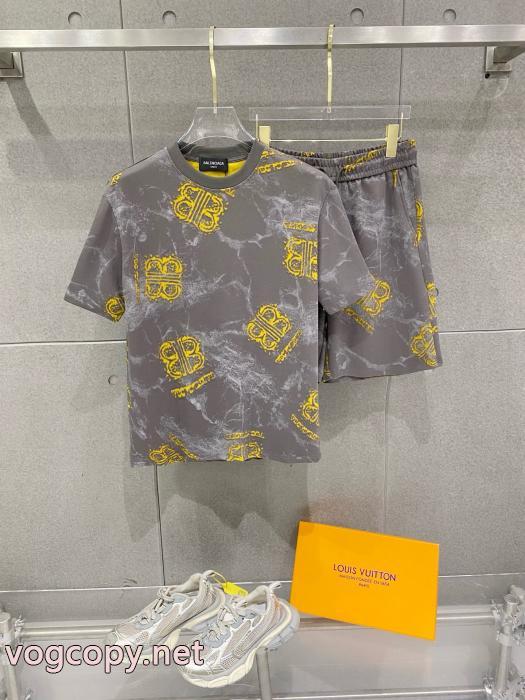 BALENCIAGA穿き心地も快適 超数量限定 大人気希少激安 通販 ブランドセット_0_3