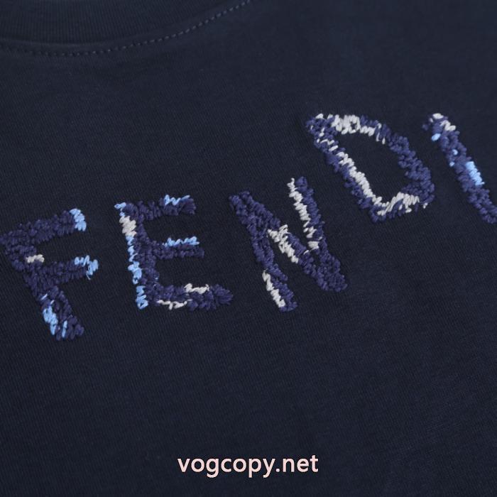 ブランド 激安FENDI品質保証定番 今年の大トレンド 洗練された雰囲気半袖Tシャツ_0_4