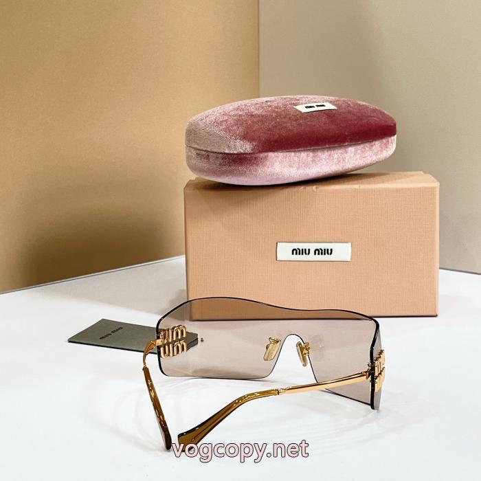 激安 ブランド限定デザイン 今年流 入手困難限定アイテムMIUMIU&nbsp;サングラス._0_3