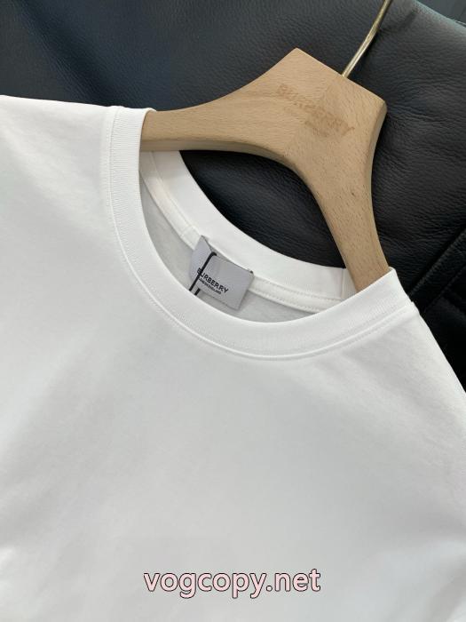 コピー ブランド 販売ハイグレード 希少大人気 大人っぼい&nbsp;TシャツBURBERRY._0_3