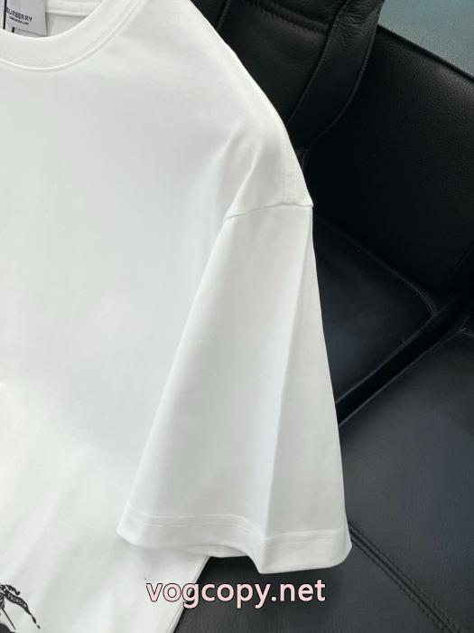 コピー ブランド 販売ハイグレード 希少大人気 大人っぼい&nbsp;TシャツBURBERRY._0_4