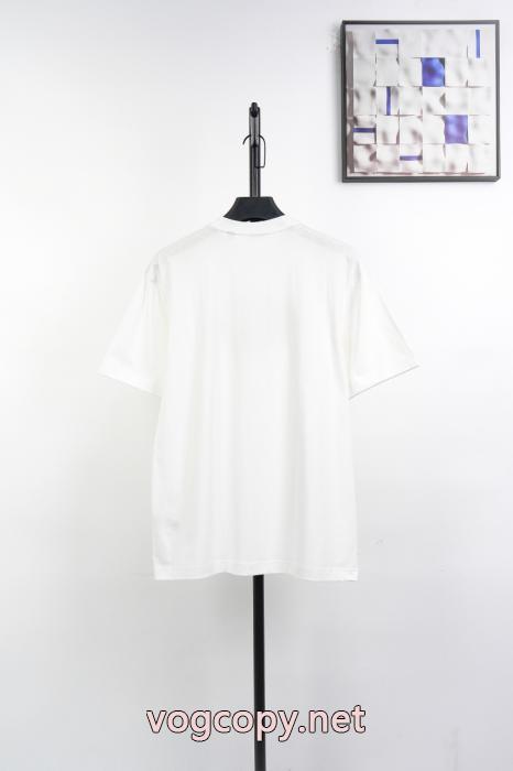 スーパー コピー 品VIP価格人気 雑誌掲載モデル!! 万能着BURBERRY&nbsp;Tシャツ._0_1