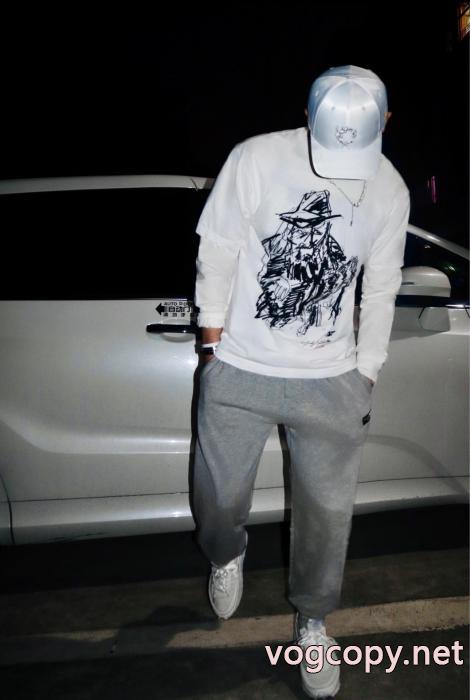 落ち着いた感覚 男女通用 ファッショニスタ愛用ブランド 品 スーパー コピーSUPREME半袖Tシャツ_0_3
