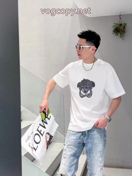 HOT セール 激安 完売必至!!  先取りヴェルサーチブランド コピー 安心半袖Tシャツ_0_0