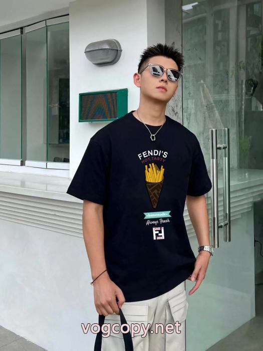 半袖TシャツFENDI定番人気 心がときめく新作 格好良い偽 ブランド 販売_0_2