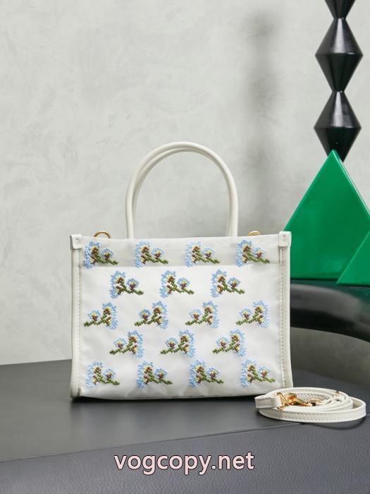 ブランド 偽物 激安MIUMIUバッグ2026年最新版 即納希少 著名人の着用._1_2