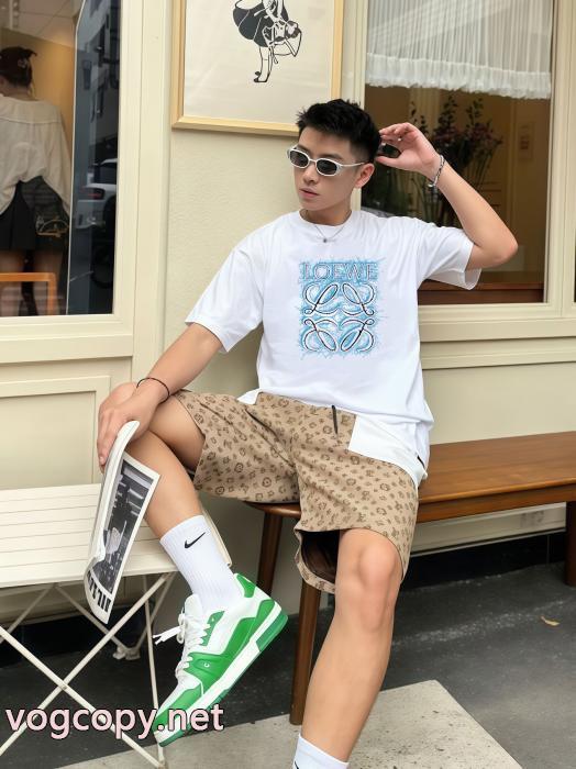 LOEWEブランド 偽物 通販半袖Tシャツ今年らしい新しい人気色 最高の贈り物 超人気新品_0_0