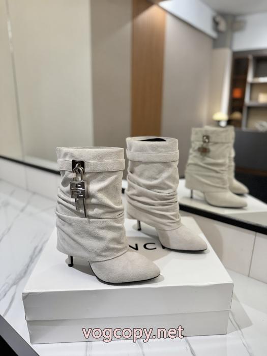 オシャレな印象に ギフトラッピングOK 超あたたかいGIVENCHYブーツ激安 ブランド 通販.._0_0