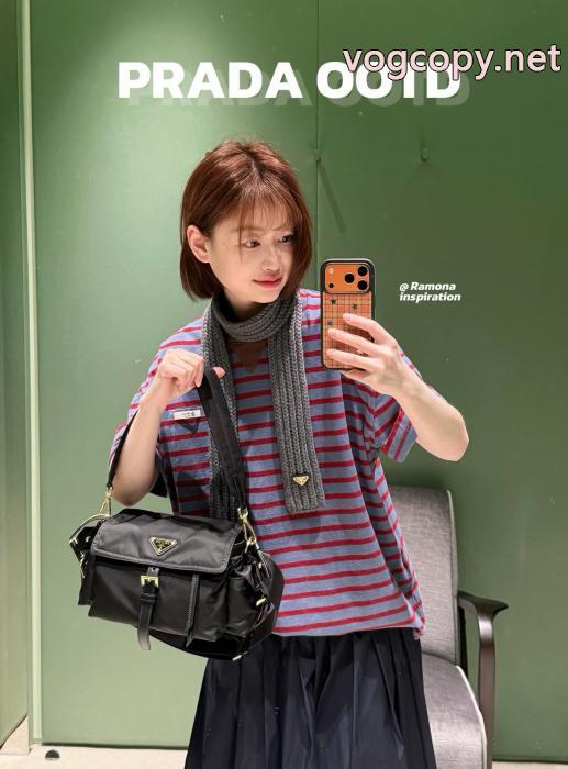 半袖Tシャツコピー 品 販売新作数量限定セール 使いやすい 数量限定在庫限りプラダ_0_0
