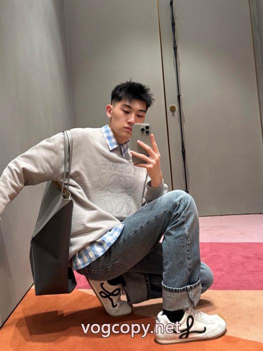 優れもの 爆買いお得 今GETしたいブランド コピー 優良パーカーLOEWE_0_4