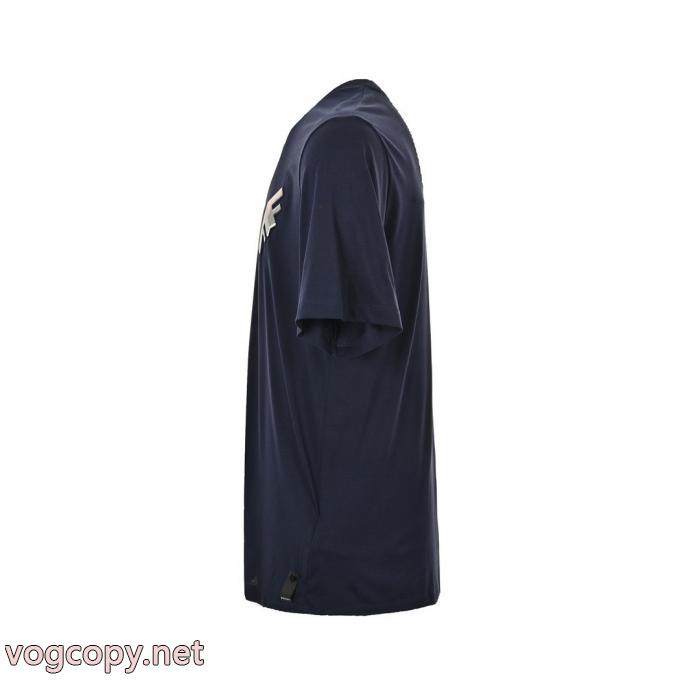 激レアモデル高品質 流行り 実用的な一品半袖Tシャツ激安 通販 ブランドFENDI_0_0