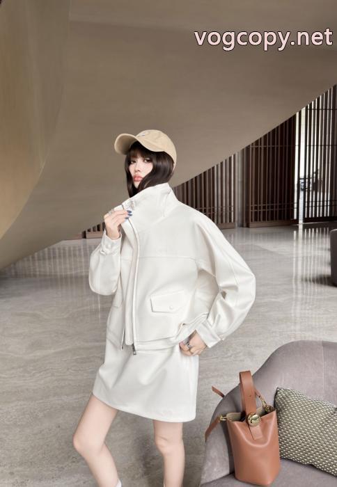 ファッション 人気 大人シンプルな 数量限定特別価格コートLOEWE激安 ブランド 通販_0_3