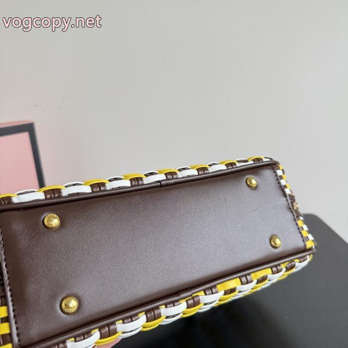 MIUMIUバッグブランド フェイク【新アイテム】  人気モデル雑誌掲載 ずっと人気♪.._1_2