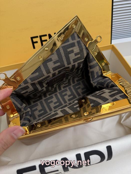 フェンディバッグスーパー コピー 通販 優良最前線新作 送料関税込 ファション性の高い._0_5