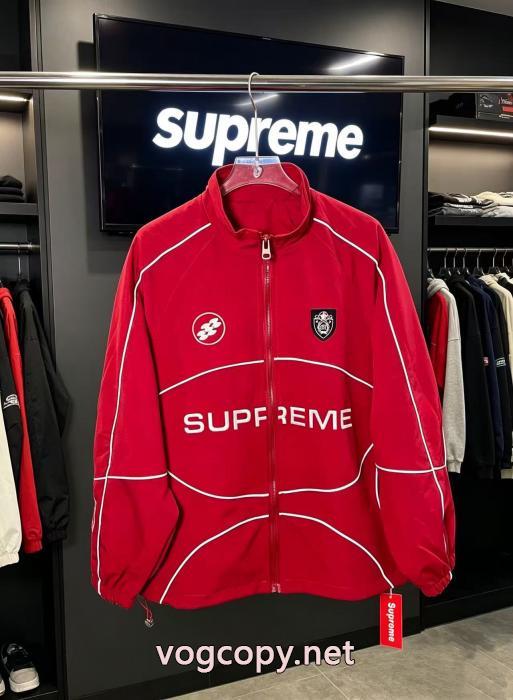 VIP価格 今季新作登場 都会的偽 ブランドSUPREMEジャケット_0_3