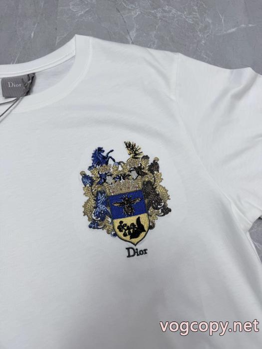 人気アイテムが勢ぞろい 限定品 人気No.1 即完売ディオールブランドコピーTシャツ._0_3