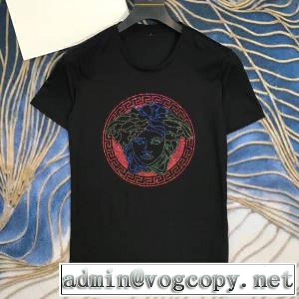 愛らしい春の新作 3色可選 ヴェルサーチ VERSACE 2026話題の商品 半袖Tシャツ 安心の実績vogcopy.net sn:jqKjiq