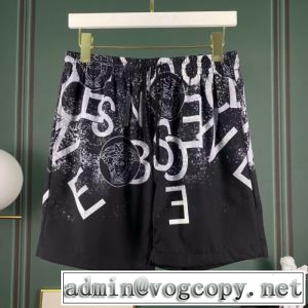 コーデの完成度を高める ヴェルサーチ VERSACE ショートパンツ この時期の一番人気はvogcopy.net sn:f0je0b