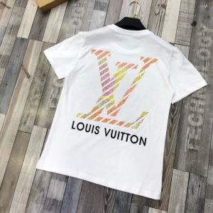 20新作です 2色可選 半袖Tシャツ ストリート界隈でも人気 ルイ ヴィトン 安心安全人気通販 LOUIS VUITTONvogcopy.net sn:mGTLLb-3