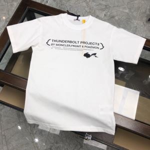 今季の主力おすすめ 半袖Tシャツ 3色可選 飽きもこないデザイン モンクレール MONCLER 差をつけたい人にもおすすめvogcopy.net sn:yuWLTn-3
