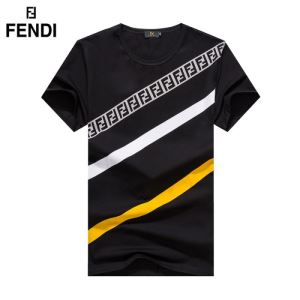 おしゃれな人が持っている 2色可選  半袖Tシャツ 2020SS人気 フェンディ１点限り！VIPセール  FENDIvogcopy.net sn:KHHHPj-3