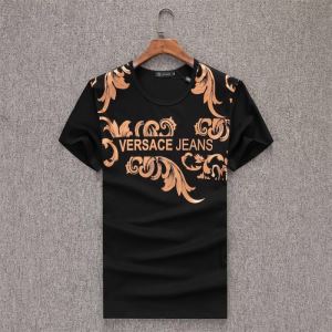 VERSACE 累積売上総額第１位 ヴェルサーチ3色可選  20SS☆送料込 半袖Tシャツ 普段のファッションvogcopy.net sn:0DOnOD-3