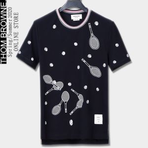 半袖Tシャツ 2色可選 １点限り！VIPセール トムブラウンおしゃれ刷新に役立つ  THOM BROWNE お手頃プライスvogcopy.net sn:KT5fKv-3