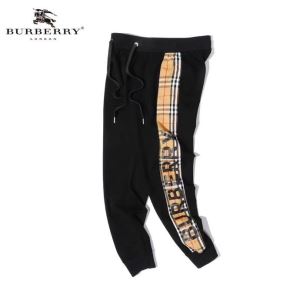 バーバリー限定アイテムが登場  BURBERRY 限定色がお目見え ジーンズ 新作が見逃せないvogcopy.net sn:qaWHPj-3