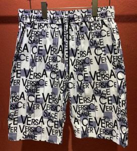ヴェルサーチ手の届くプライスが魅力的  VERSACE 20SSトレンド ショートパンツvogcopy.net sn:WbKzqC-3