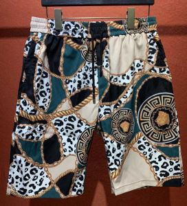 世界共通のアイテム ヴェルサーチ VERSACE 是非ともオススメしたい ショートパンツ 試してみようvogcopy.net sn:1Xn0XD-3