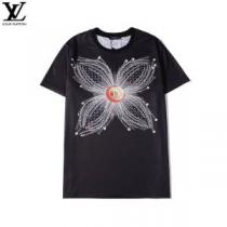 ルイ ヴィトン 飽きもこないデザイン LOUIS VUITTON 今季の主力おすすめ 半袖Tシャツ 人気は今季も健在vogcopy.net sn:qmuOrq
