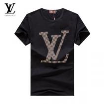 2色可選 ルイ ヴィトン 普段見ないデザインばかり LOUIS VUITTON 非常にシンプルなデザインな 半袖Tシャツvogcopy.net sn:XXfCCC