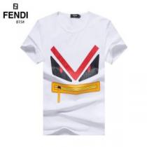 2色可選 オススメのアイテムを見逃すな フェンディ FENDI コーデの完成度を高める 半袖Tシャツvogcopy.net sn:CKr4fy