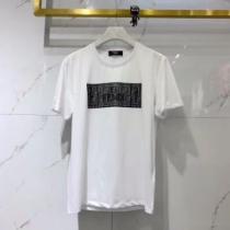 驚きのプライス 半袖Tシャツ 大人の新作こそ フェンディ 2色可選 FENDI おしゃれに大人の必見vogcopy.net sn:4nCyui