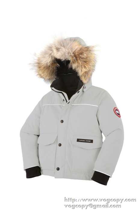 新品 2015秋冬 Canada Goose 高級感ある子供用ダウンジャケット 4色可選
