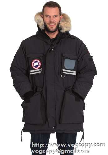 美品2015秋冬 Canada Goose ダウンジャケット 保温性を発揮する　5色可選