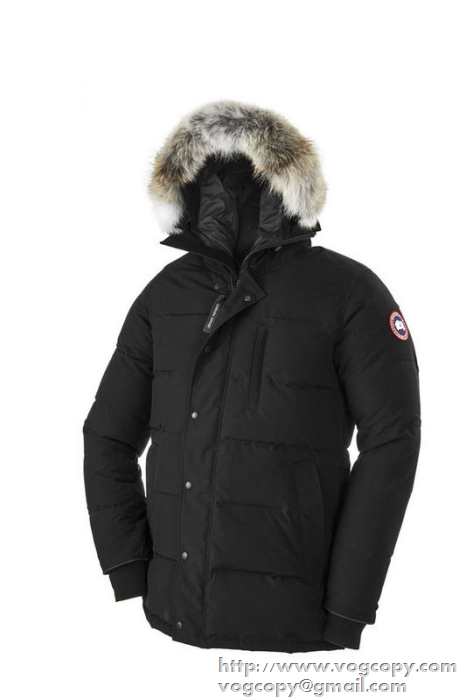 美品 2015秋冬 Canada Goose 超人気　ダウンジャケット 4色可選