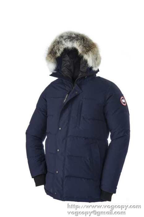 美品 2015秋冬 Canada Goose 超人気　ダウンジャケット 4色可選