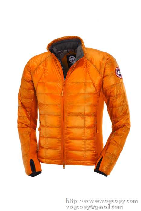 新品　2015秋冬 Canada Goose 自然な暖かさ　ダウンジャケット 7色可選