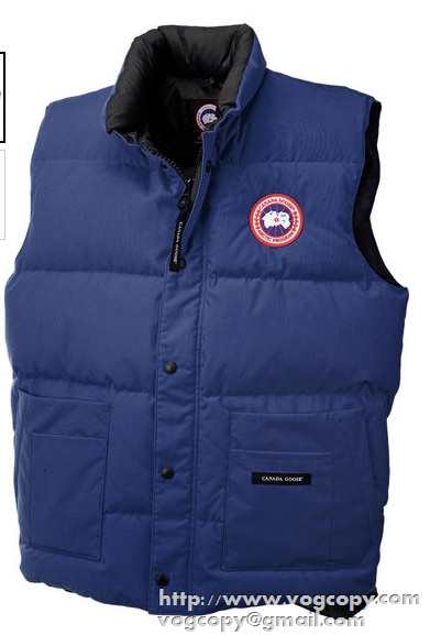 美品 2015秋冬 Canada Goose ダウンジャケット 軽くて暖かい