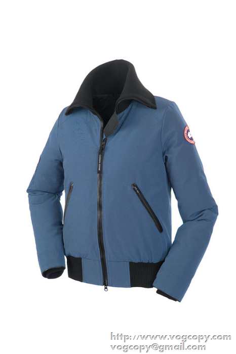 耐久性ある 2015秋冬 Canada Goose 高級感漂う　ダウンジャケット 6色可選