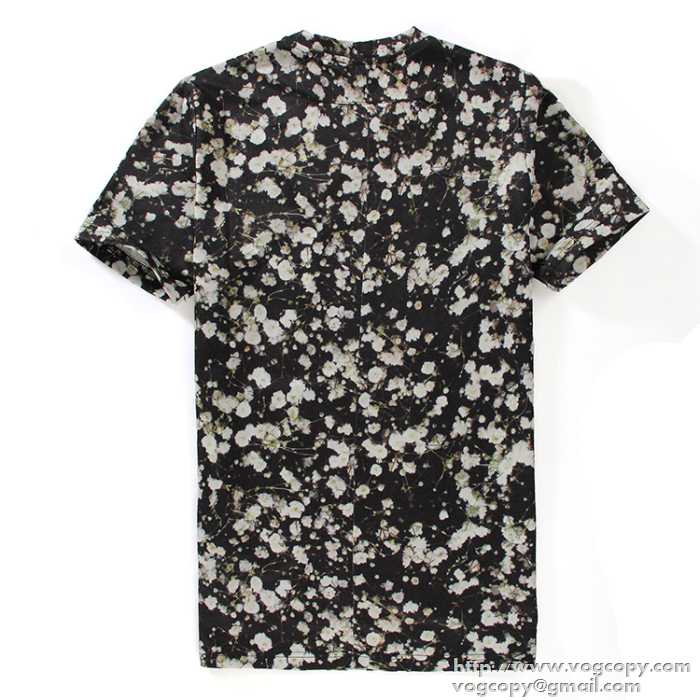 givenchy ジバンシー 半袖tシャツ