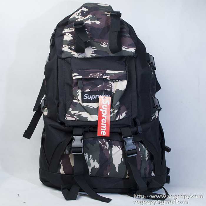今季セール　2015 SALE開催 SUPREME シュプリーム大活躍してくれる リュックサック