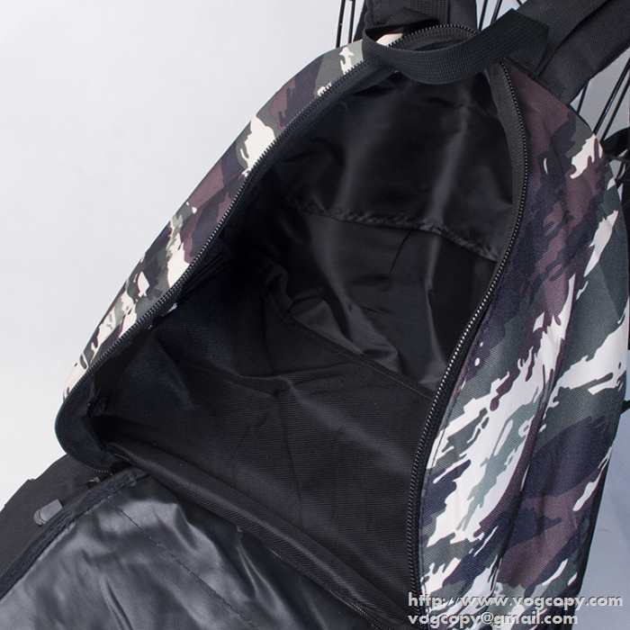 今季セール　2015 SALE開催 SUPREME シュプリーム大活躍してくれる リュックサック