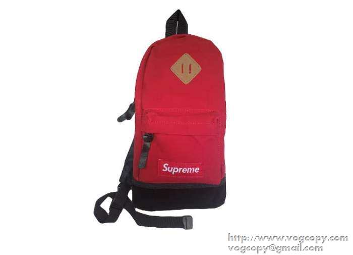 大容量のある 2015秋冬 SUPREME シュプリーム 便利性に溢れる斜め掛けバッグ 2色可選