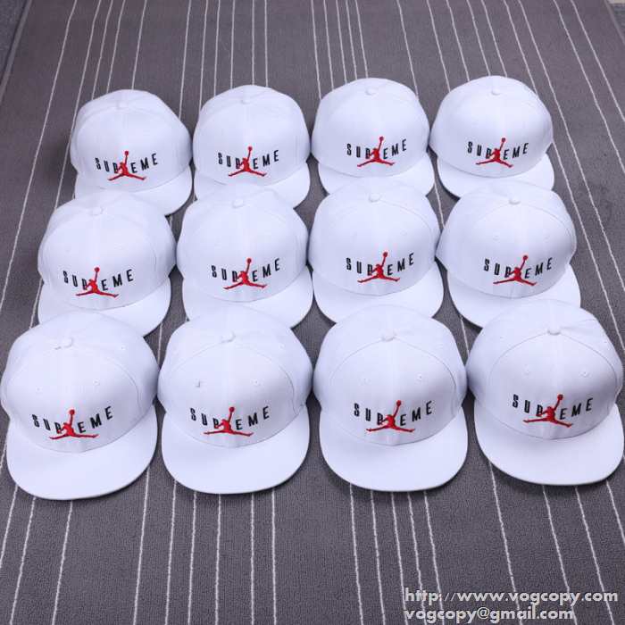 派手過ぎず　2015秋冬 SUPREME シュプリーム 快適な帽子 2色可選