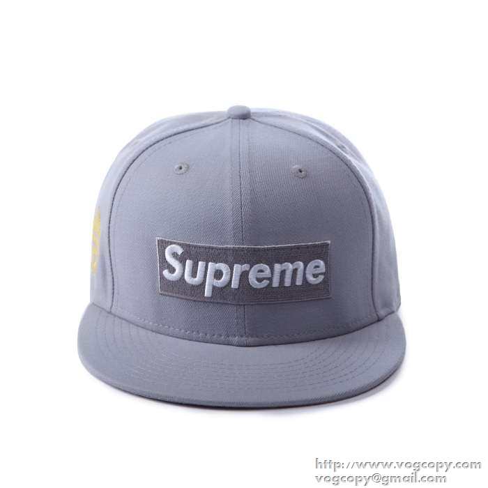大人気　 2015秋冬 supreme シュプリーム　主張しすぎるデザイン　 帽子 3色可選